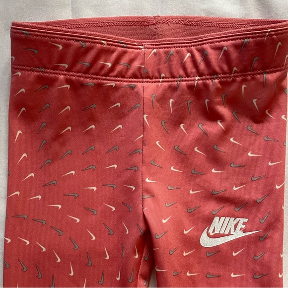 Nike Baby Leggings with Swoosh Logo 2T - Picture 3 of 5